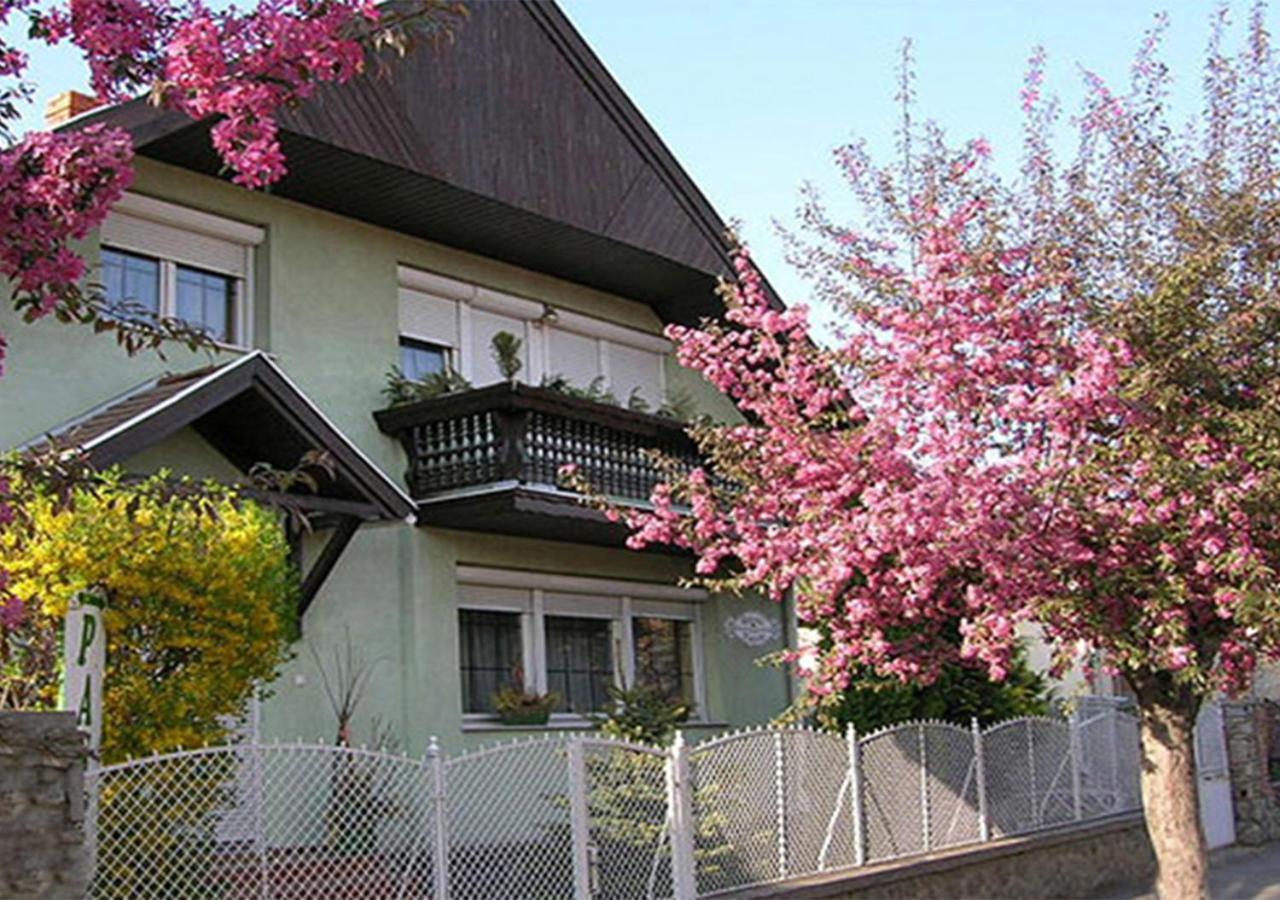 Rohonci Vendeghaz Hotel Koszeg Luaran gambar