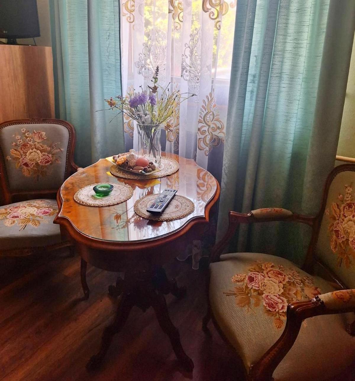 Rohonci Vendeghaz Hotel Koszeg Luaran gambar
