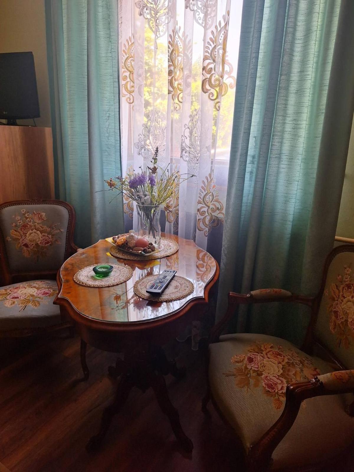 Rohonci Vendeghaz Hotel Koszeg Luaran gambar